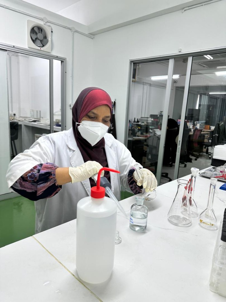 BOD5 and DO Sample Titration